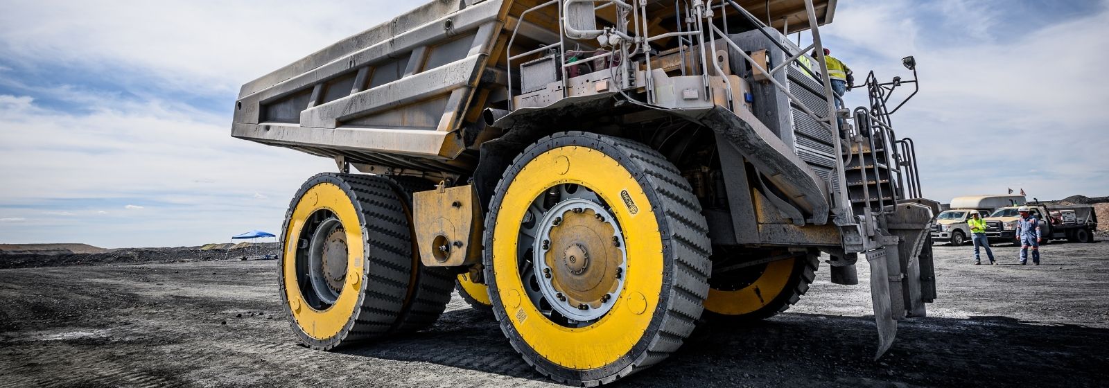 Haul truck surface mining application